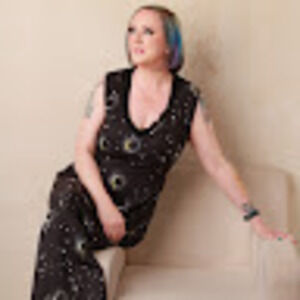 Meet your Posher, Angela